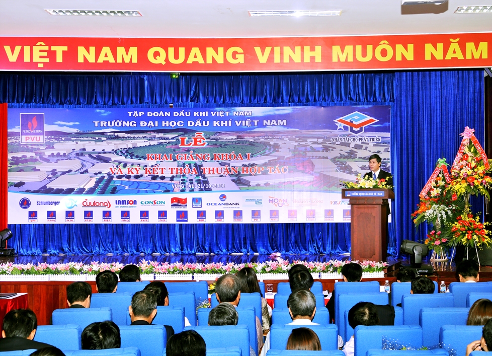 le khai giang 07