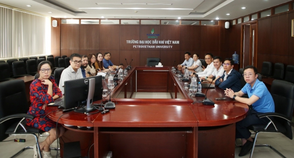 Đảng bộ Nghi&ecirc;n Cứu Khoa Học v&agrave; Đ&agrave;o Tạo: Chi bộ 5 v&agrave; Chi bộ 6 qu&aacute;n triệt tinh thần Đại hội XIV trong sinh hoạt định kỳ th&aacute;ng 2/2026