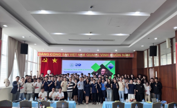 PVU: Kết nối thế hệ, đồng h&agrave;nh c&ugrave;ng c&aacute;c kỹ sư tương lai