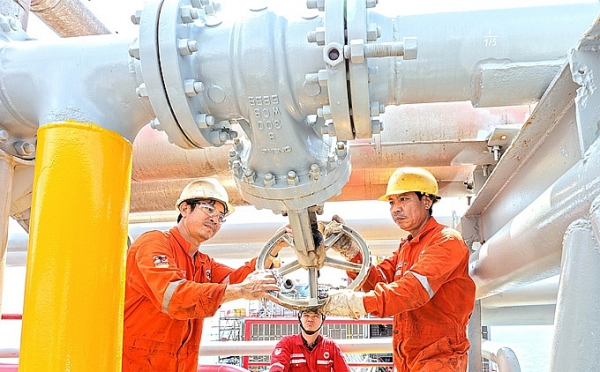 Tập trung nguồn lực để phát triển bền vững: Làm chủ công nghệ tiên tiến