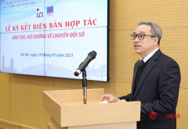 &#039;Đào tạo, bồi dưỡng cán bộ có vai trò sống còn trong chuyển đổi số quốc gia&#039;