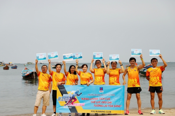 Công đoàn PVU tổng kết và trao giải thưởng nội bộ Giải chạy “Xuân dầu khí 2022”